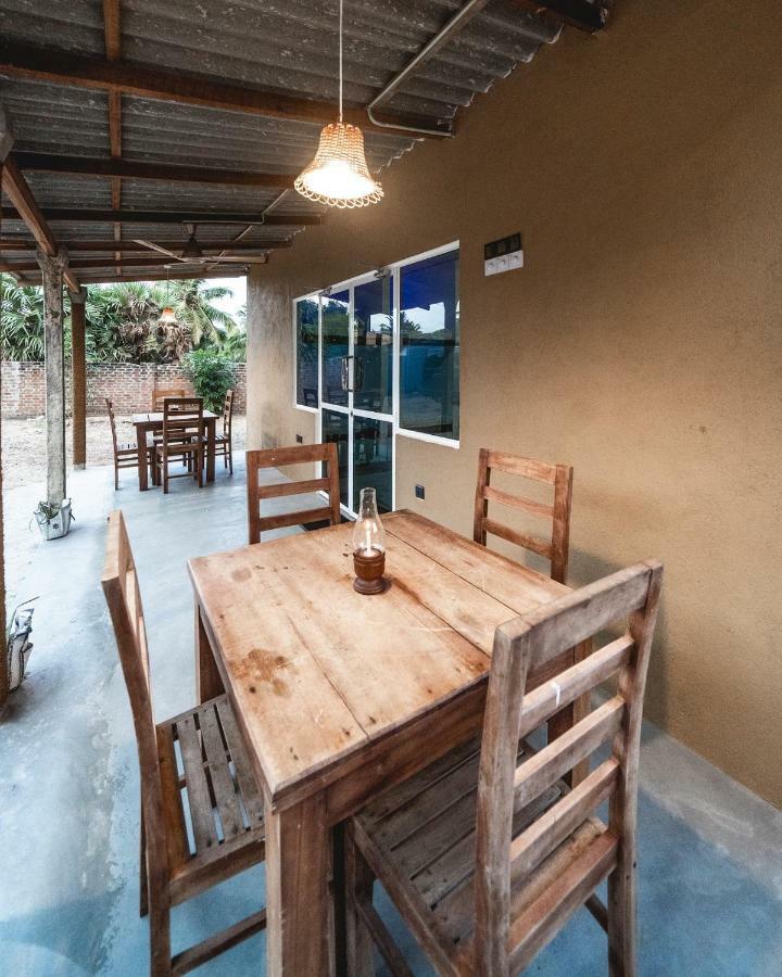 Alcatraz Hostel Arugam Bay Bagian luar foto